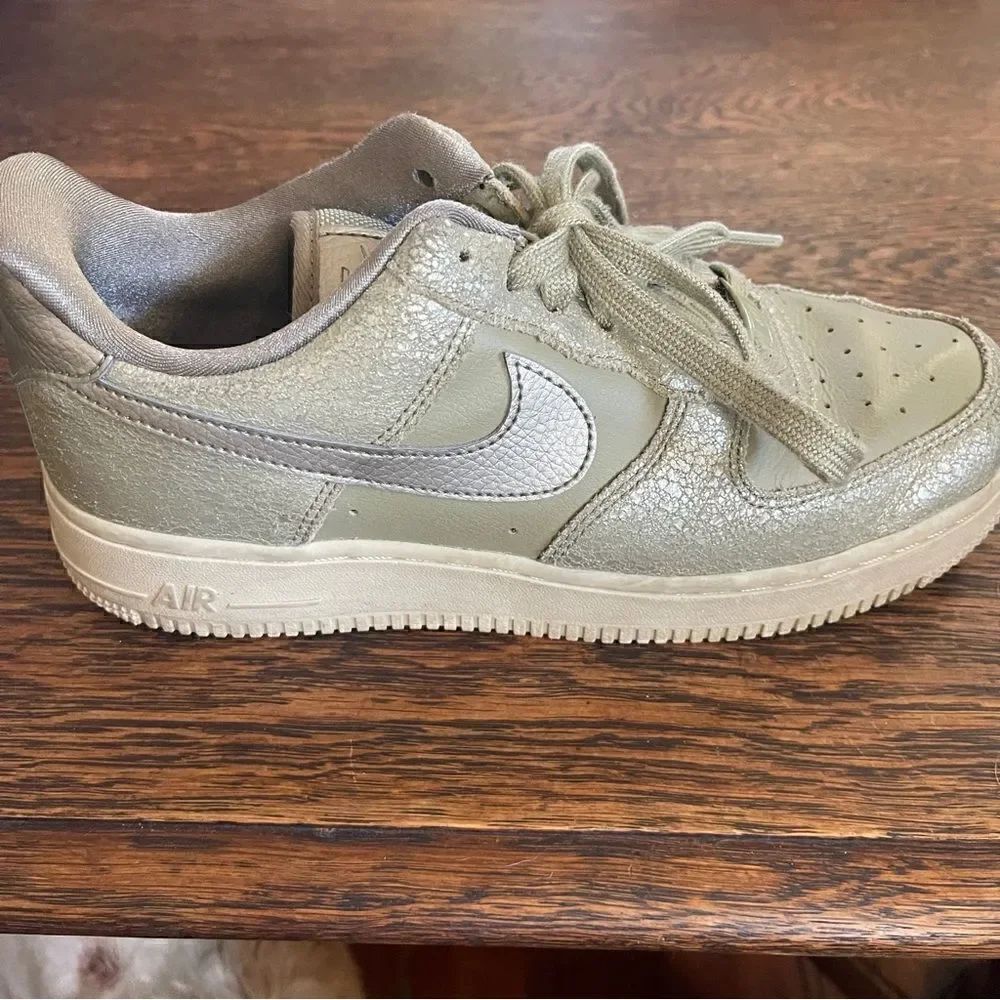 NIKE AIR FORCE 1 07 PRM NEUTRAL OLIVE-BRONZED OLIVE